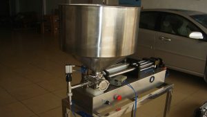 manual liquid filling machine