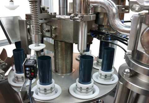 squeeze tube filling machine