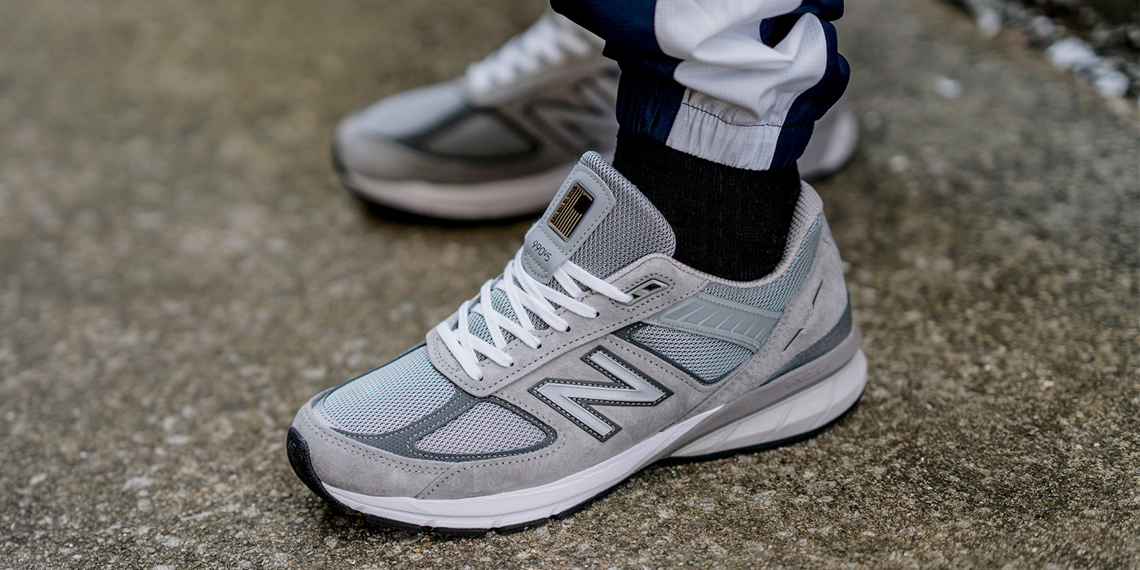 sneaker wholesale distributors