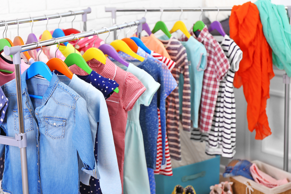 childrens clothes supplier UK