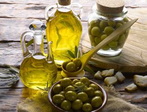 Import olive oil to UK