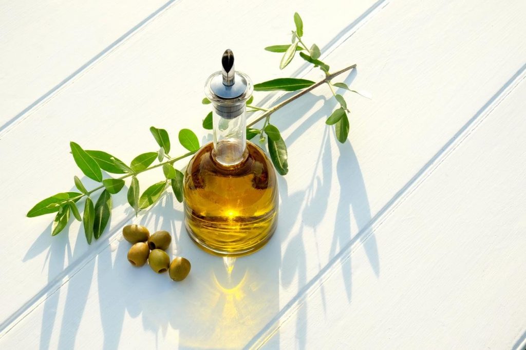 Olive oil wholesale price in India