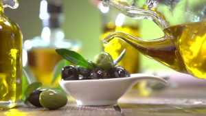 Organic olive oil manufacturers